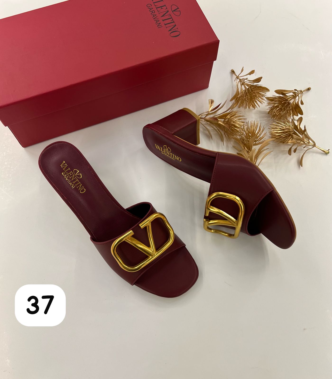 Vltn Heels