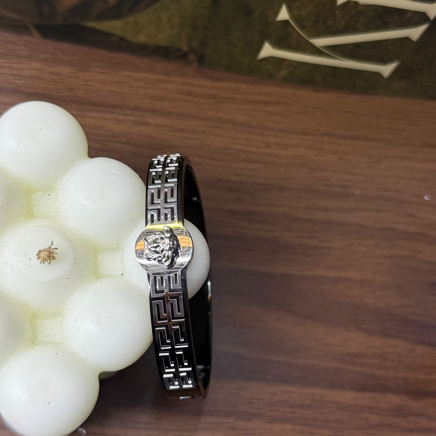 King's stylish and branded bracelets